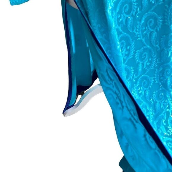 Rita’s Saharan Women's 3-Piece Embroidered Sequins Pakistani Slit Suit Blue Medi - Picture 2 of 10